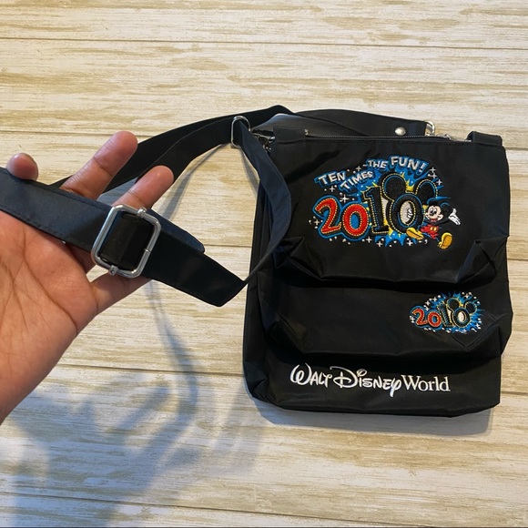 Disney Bags Disney World Crossbody Poshmark